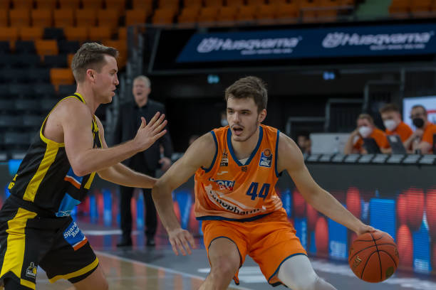 映在他的得 映在他的得